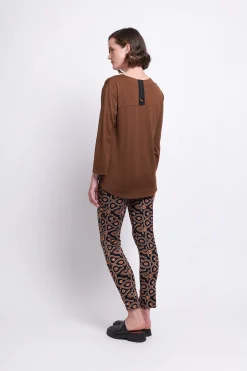 An Eye For Detail Top - Mustang - F54 Shirts & Tops