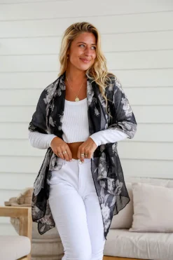 Best Ava Scarf - Black - FR1 Scarves & Wraps