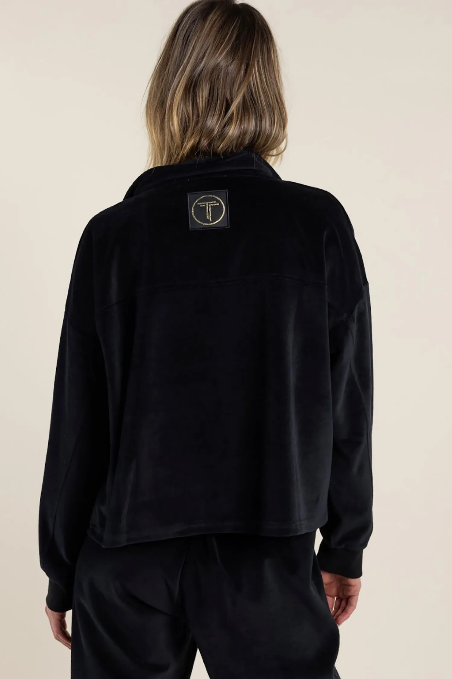 Online Claire Cropped Velour Jacket - Black - TT36 Coats & Jackets