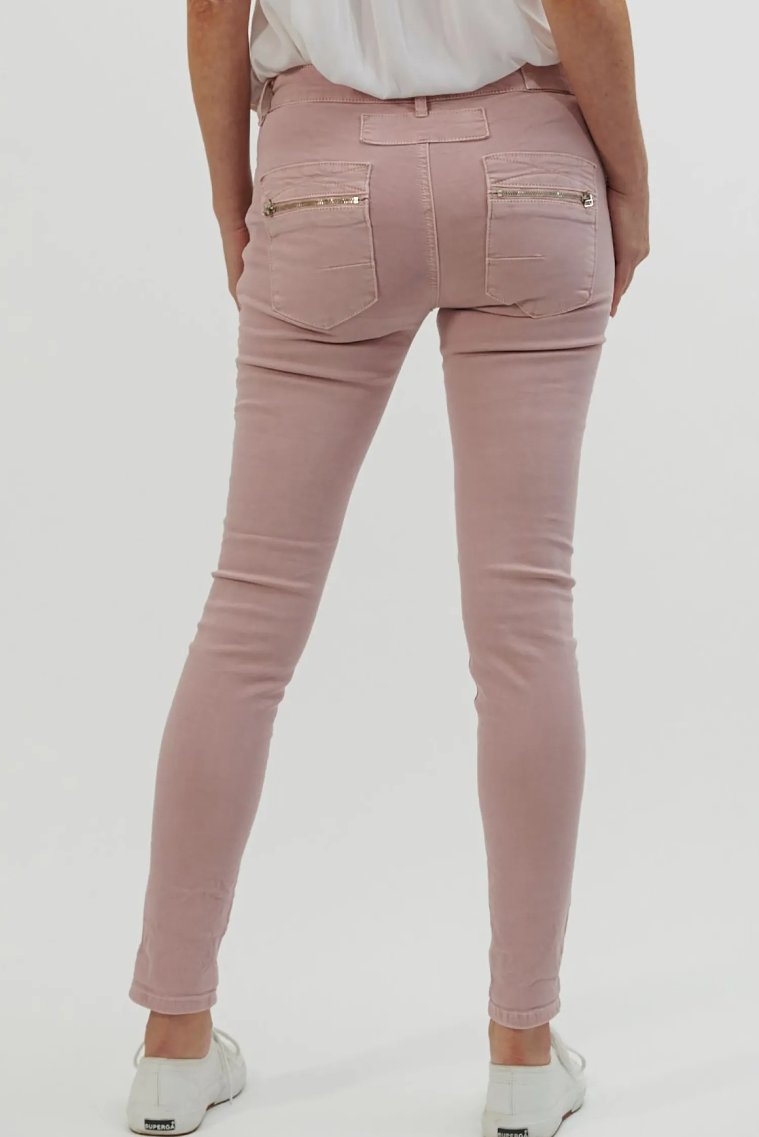 Online Classic Button Jeans - Musk - IS10 Women Women's Jeans