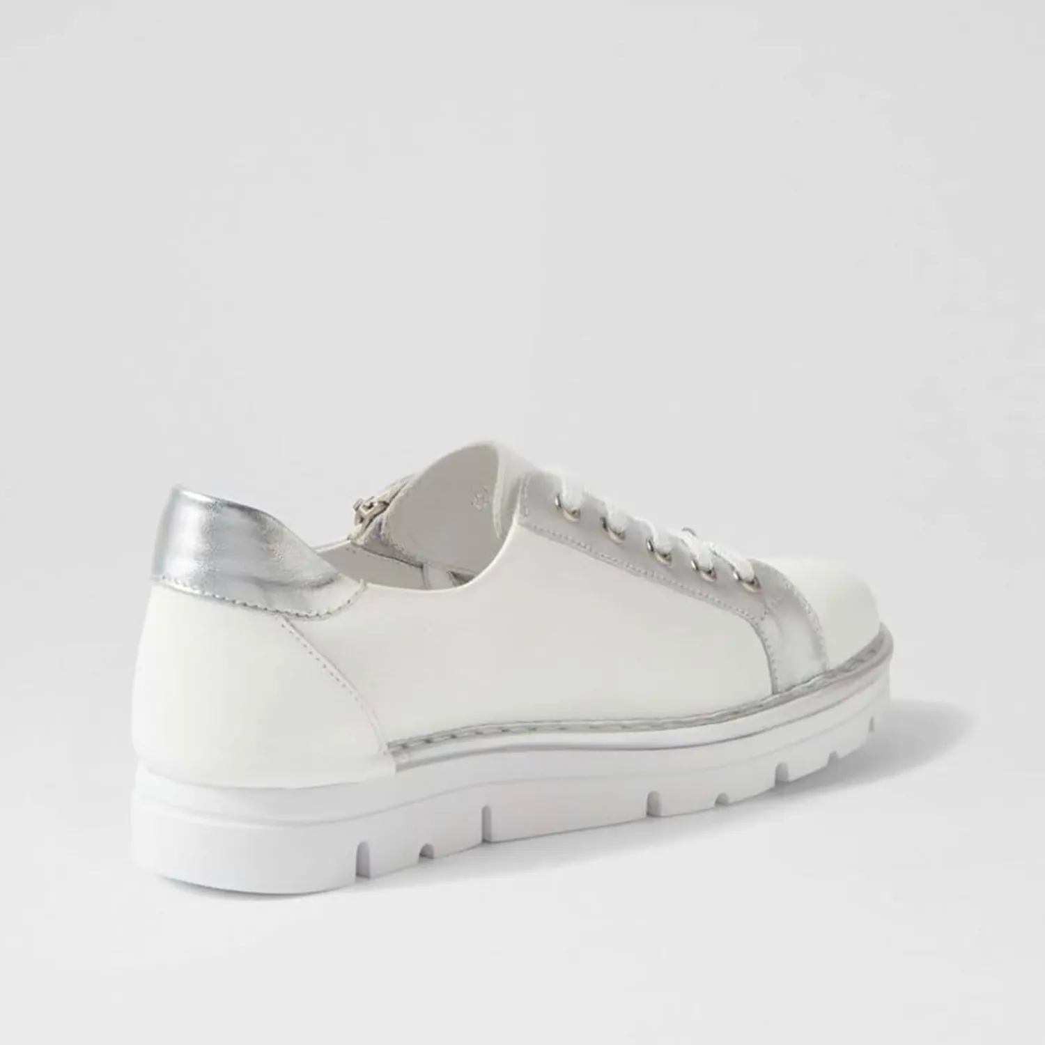 Best Elos Sneaker - White And Silver - TE8 Sneakers