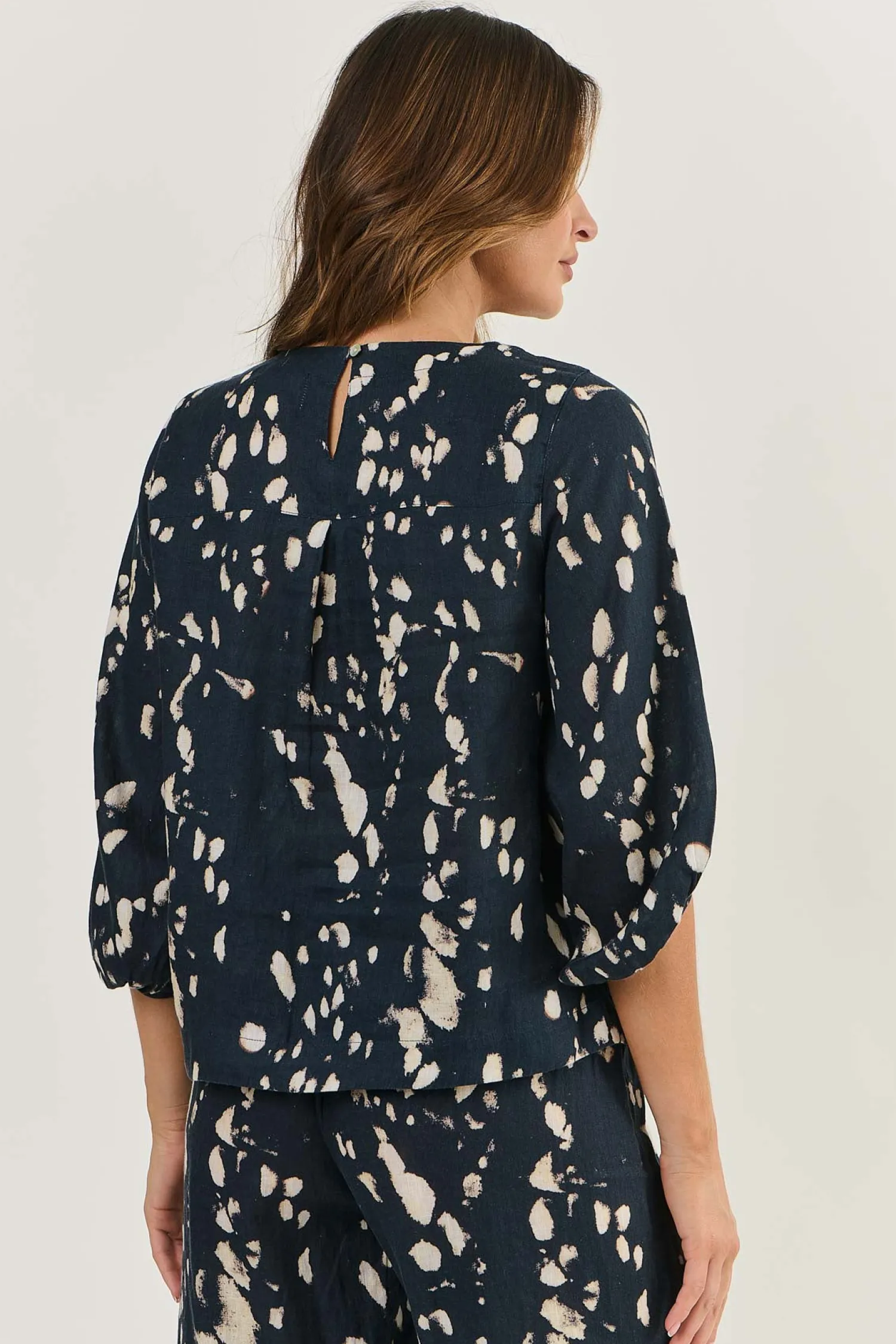 Hot Ember Linen Top - Universe - OJ40 Linen Lovers|Shirts & Tops
