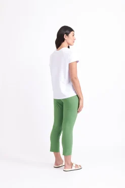 Clearance Fuss Free Capri - Apple - F4 Ladies Pants