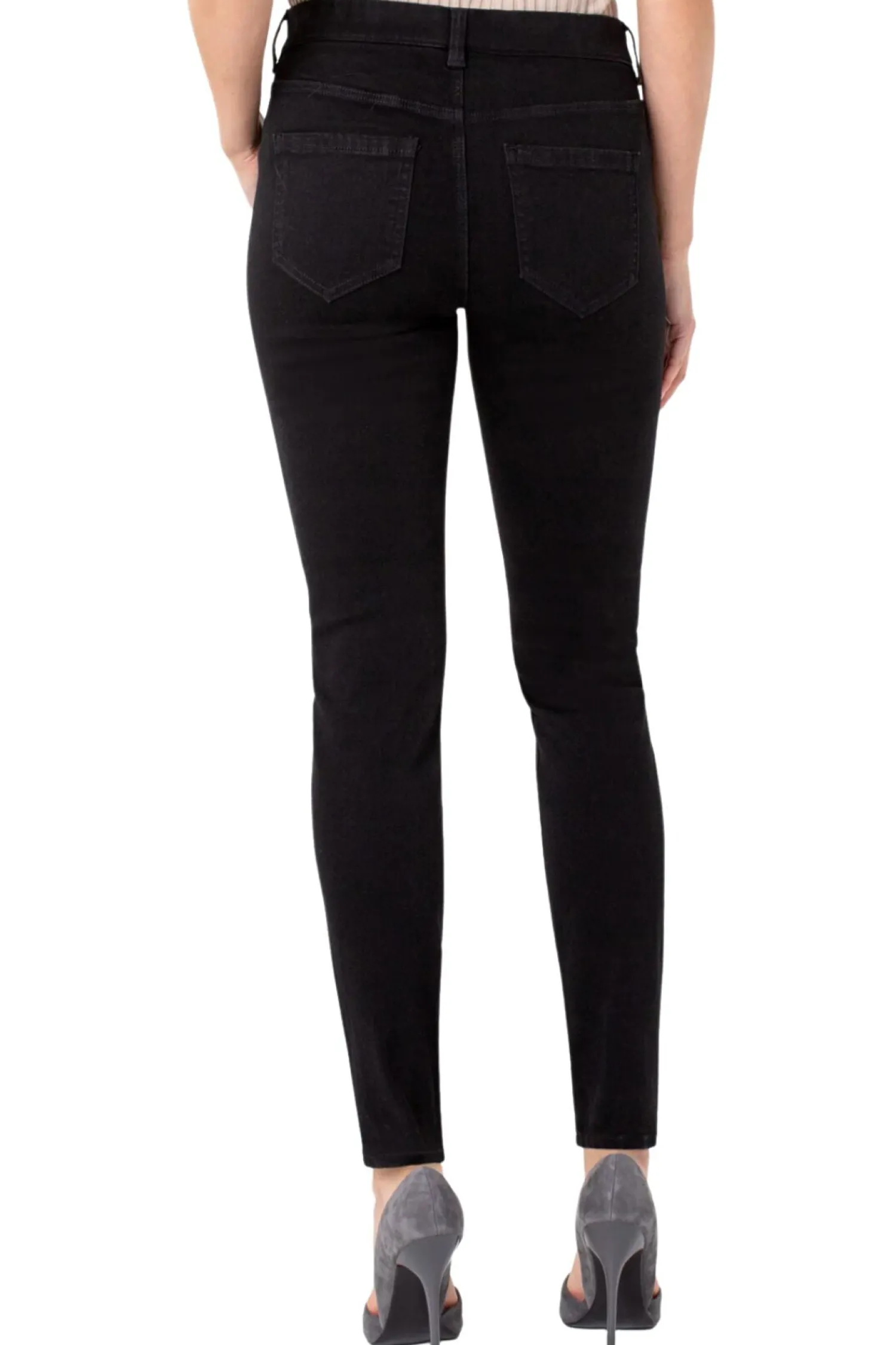 Gia Glider Jean - Black - AT4 Women Women's Jeans