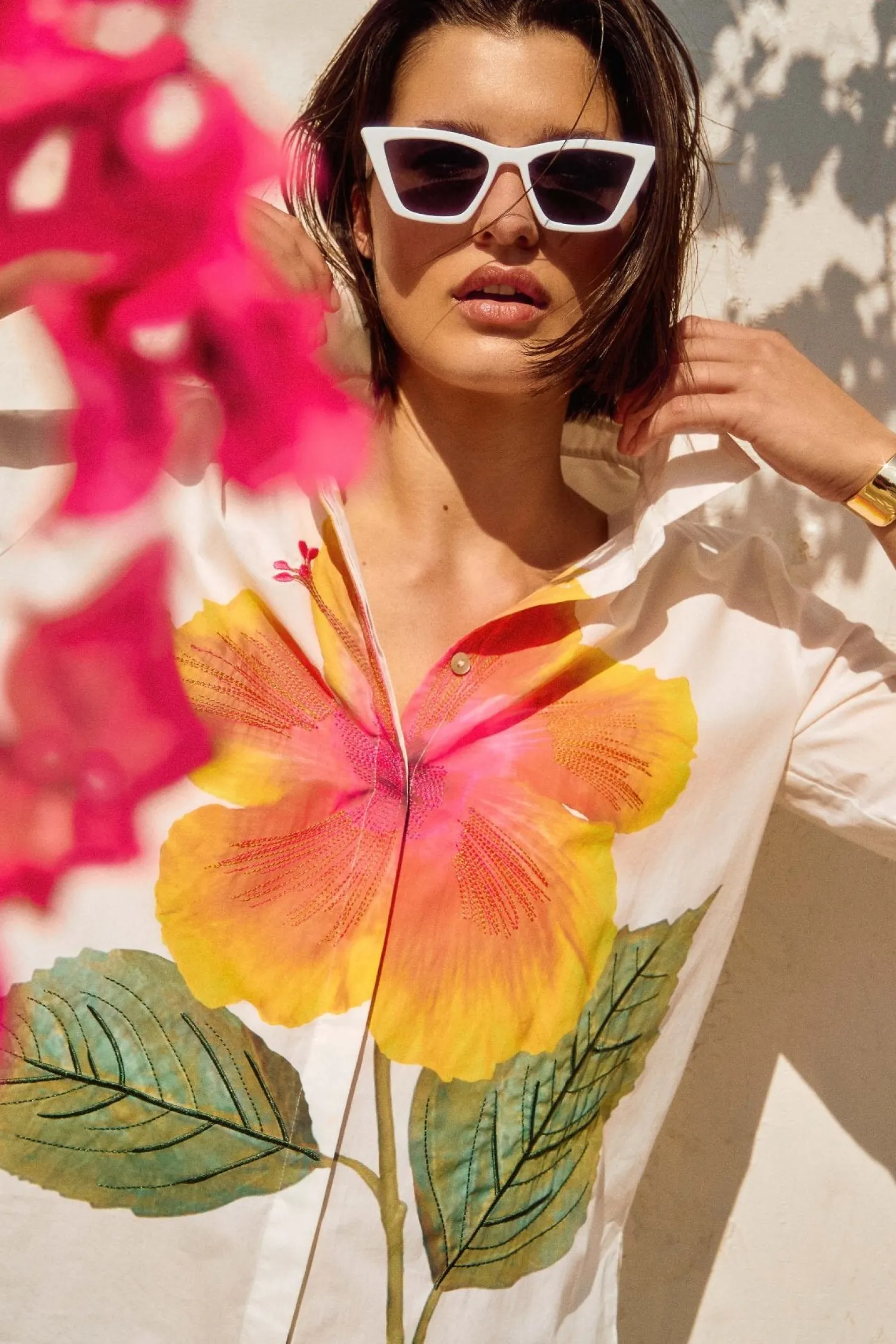 Hot Hibiscus Shirt - JR40 Shirts & Tops