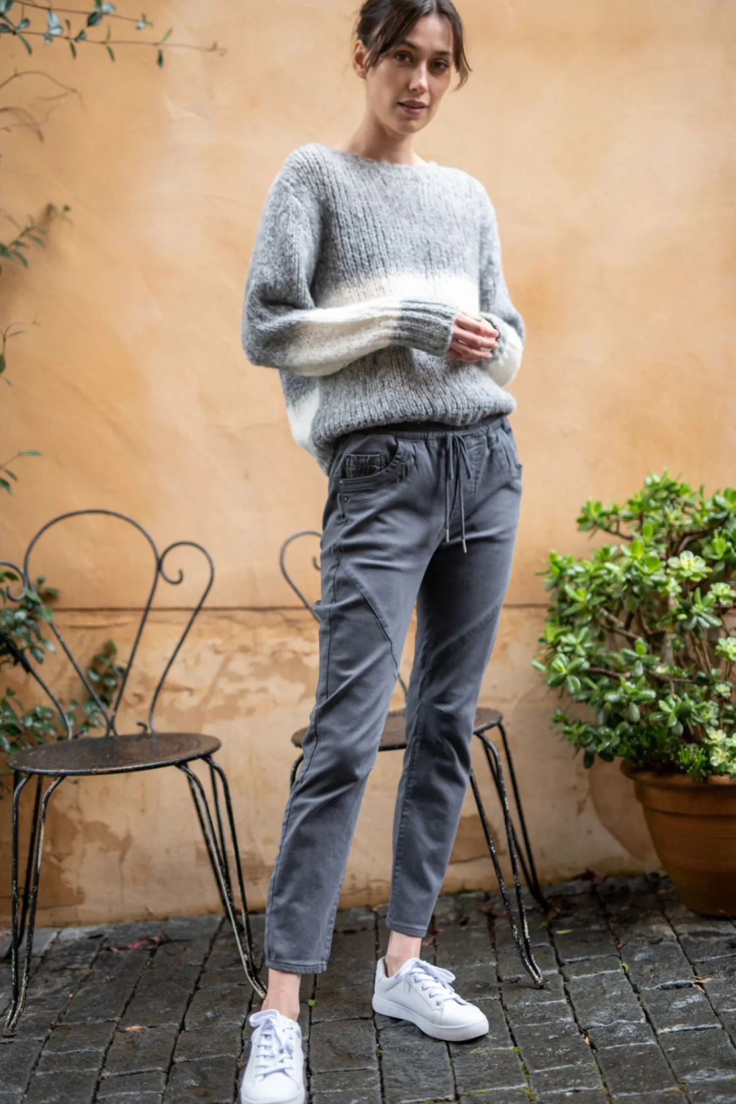 Outlet Margo Jogger - Black Sand - MN5 Women Women's Jeans