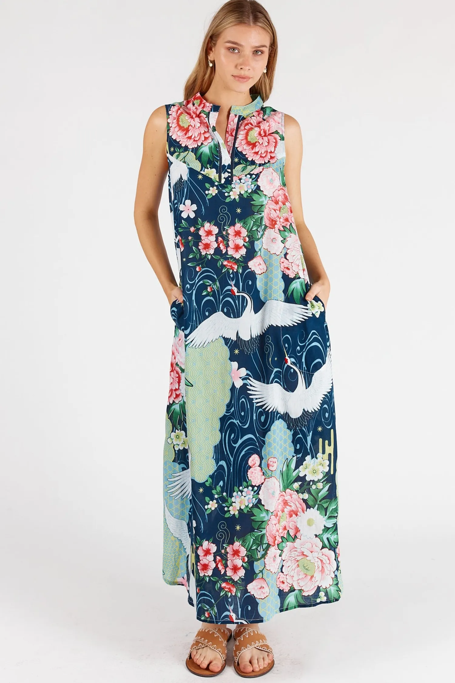 Outlet Mitzuki Maxi Dress - Navy - LL43 Dresses