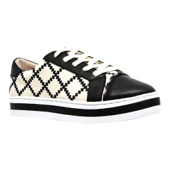 Hot Pleat Sneaker - Black/Cream - AE19 Sneakers