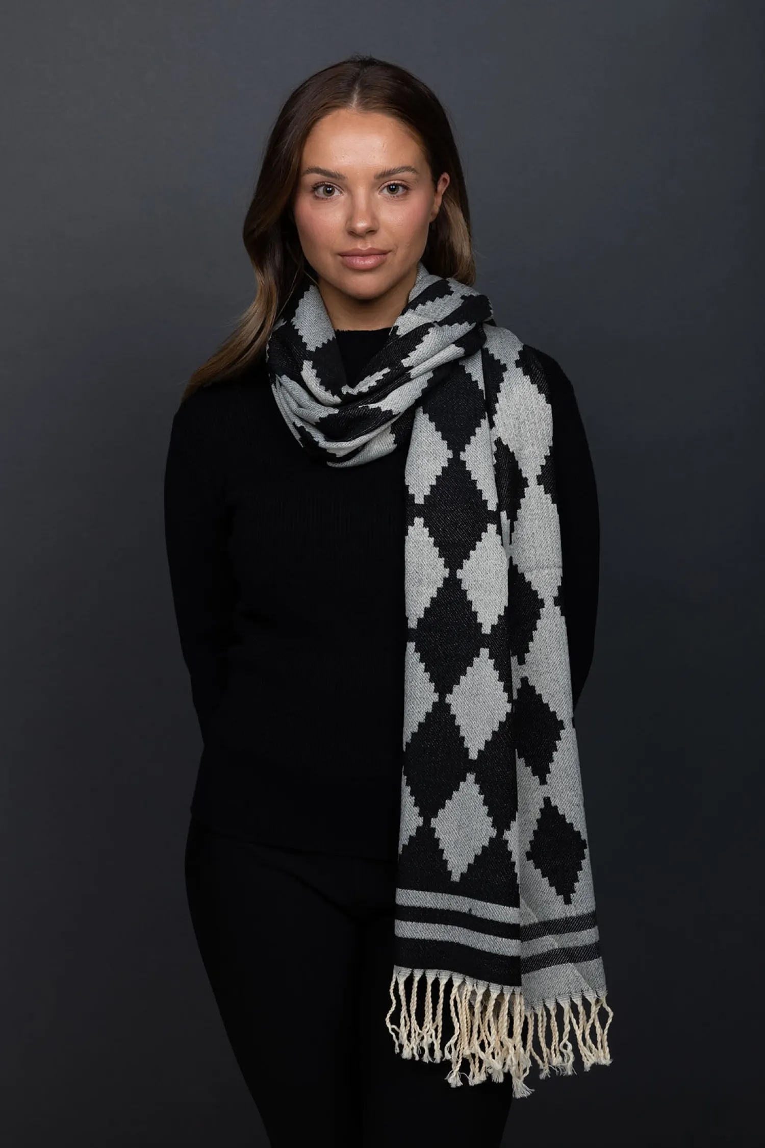 Best Rosie Scarf | Black | BT22 Scarves & Wraps