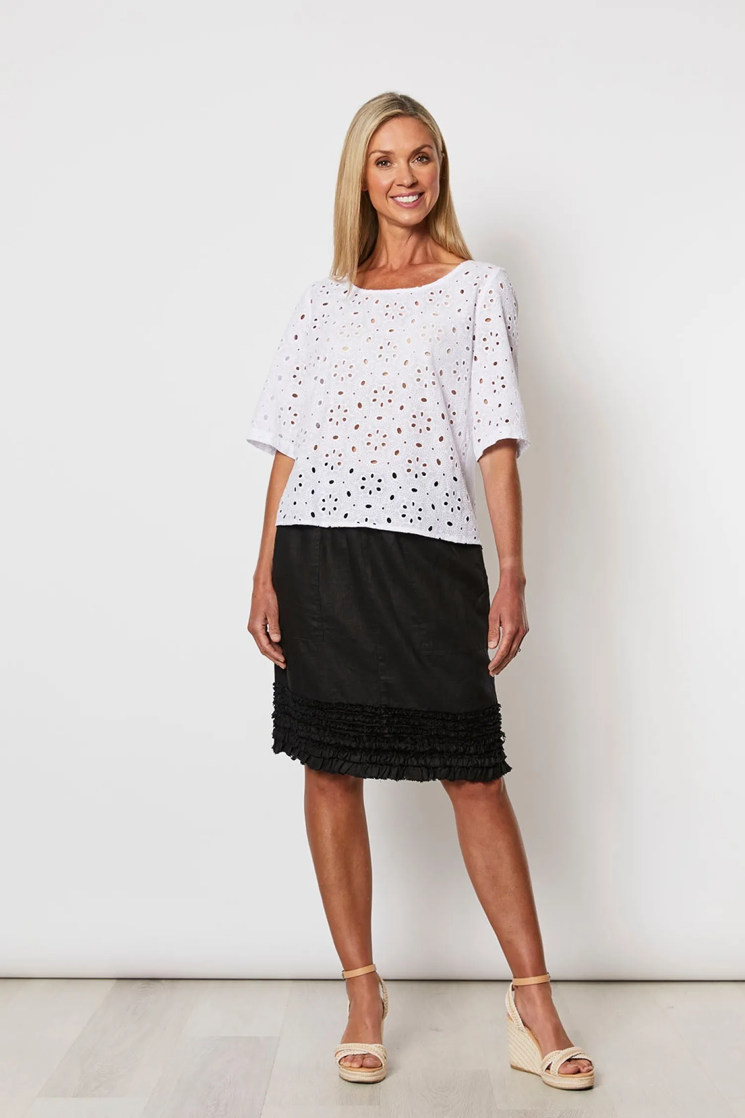 Hot Ruffled Linen Skirt - Black - GS22 Skirts