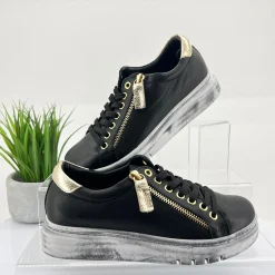 Online Tatter Sneaker | Black/Gold | RS3 Sneakers