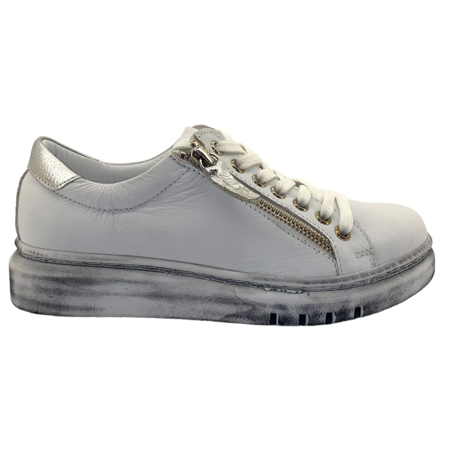 Outlet Tatter Sneaker - White/Silver - RS3 Sneakers