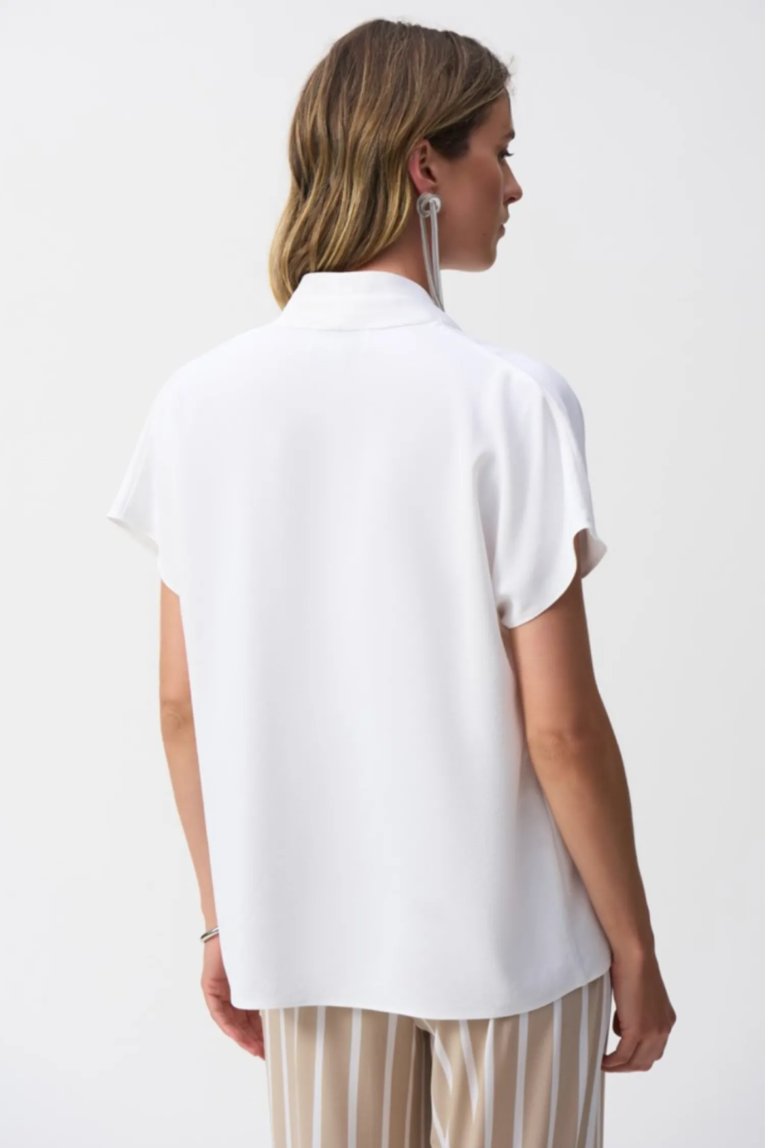 Clearance Textured Straight Top - White - JR66 Shirts & Tops