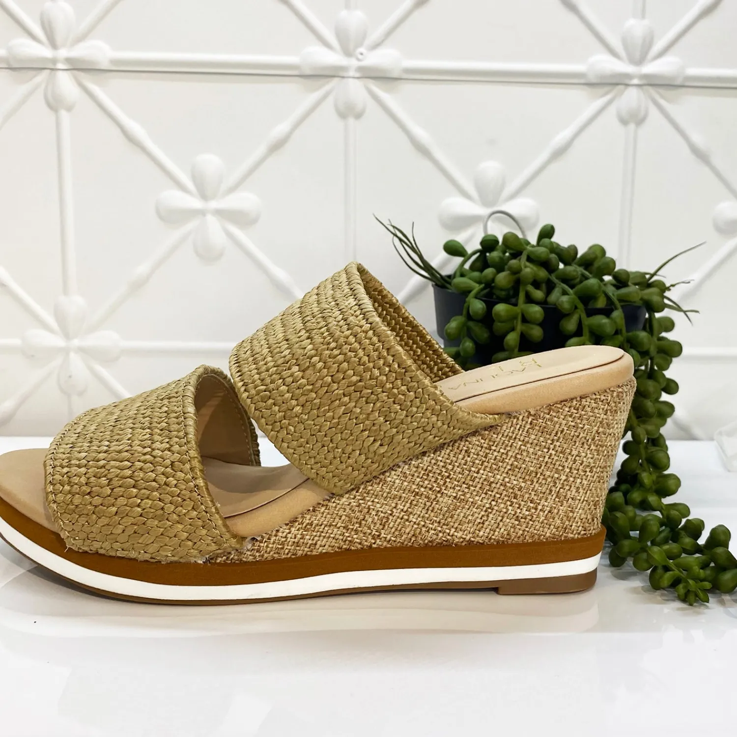Tods Raffia Wedge | Natural | LQ1 Wedges|Sandals