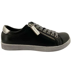 Hot Token Sneaker | Black/Silver | RS11s Sneakers