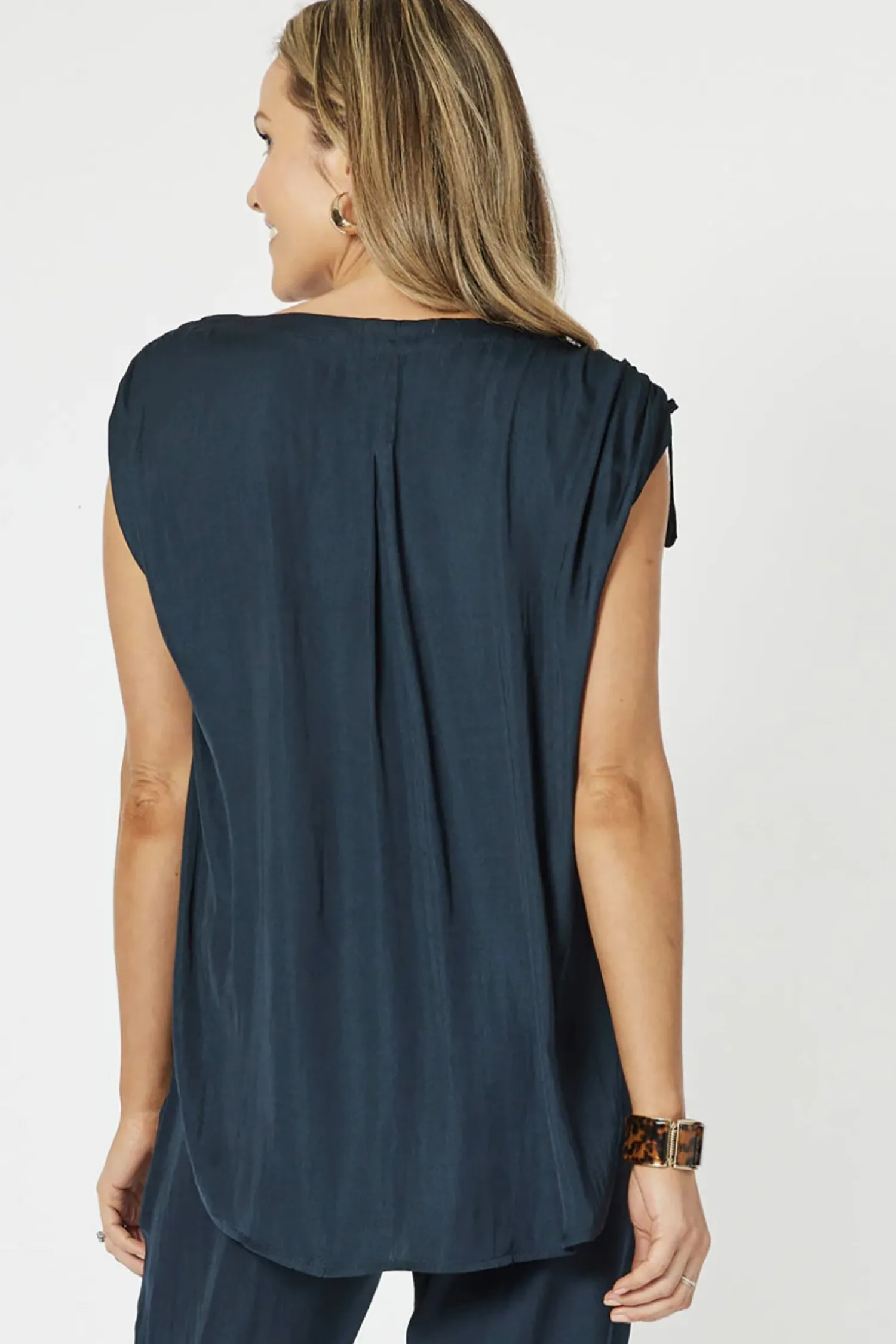 Traveller Luxe Top - Navy - HV10 Shirts & Tops